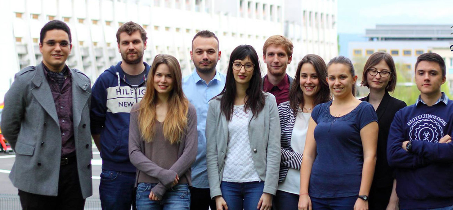 Les étudiants de l'équipe iGEM du site universitaire Grenoble Alpes.